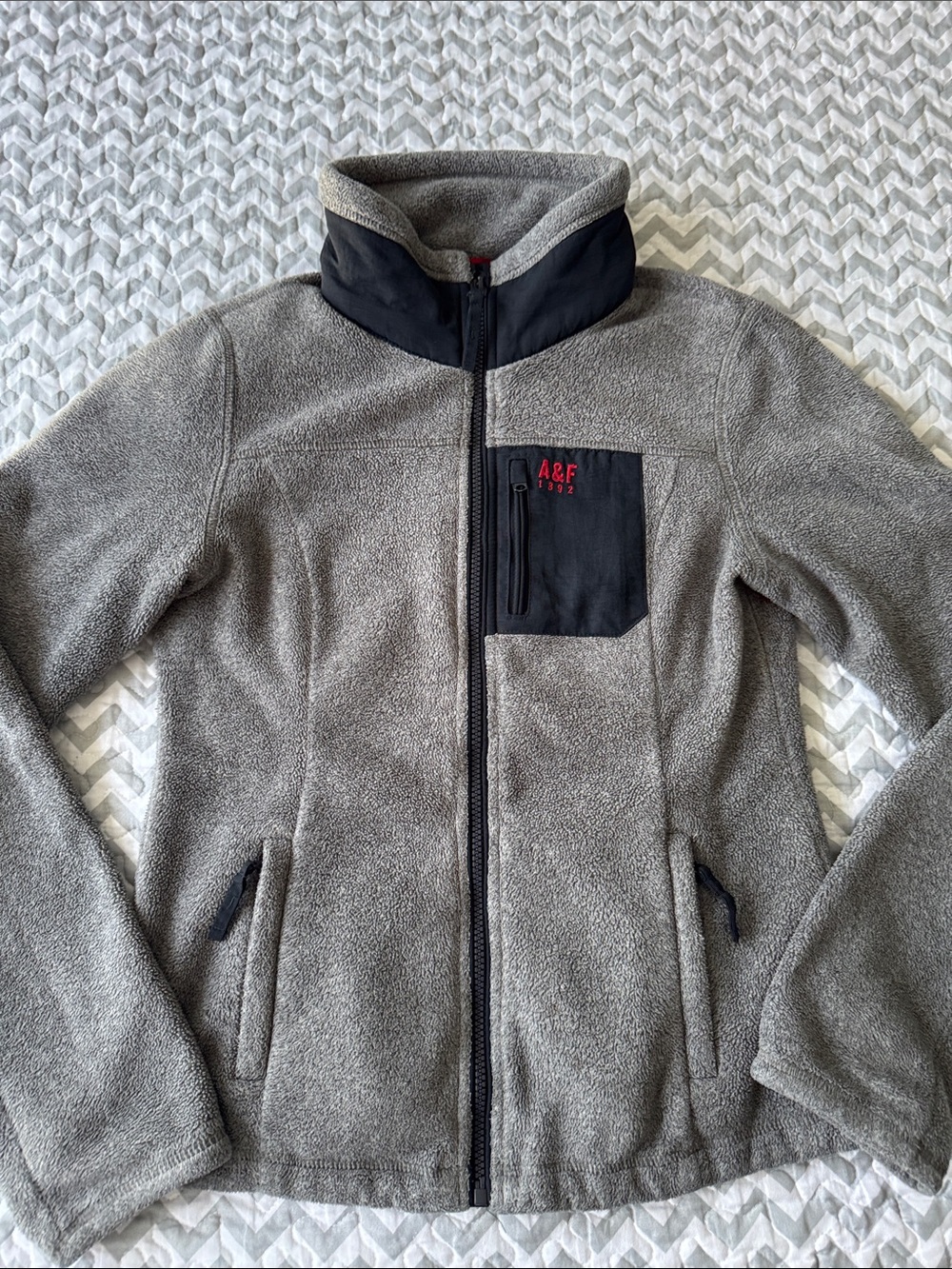 Abercrombie & Fitch Gray Fleece Jacket with Black Chest Pocket